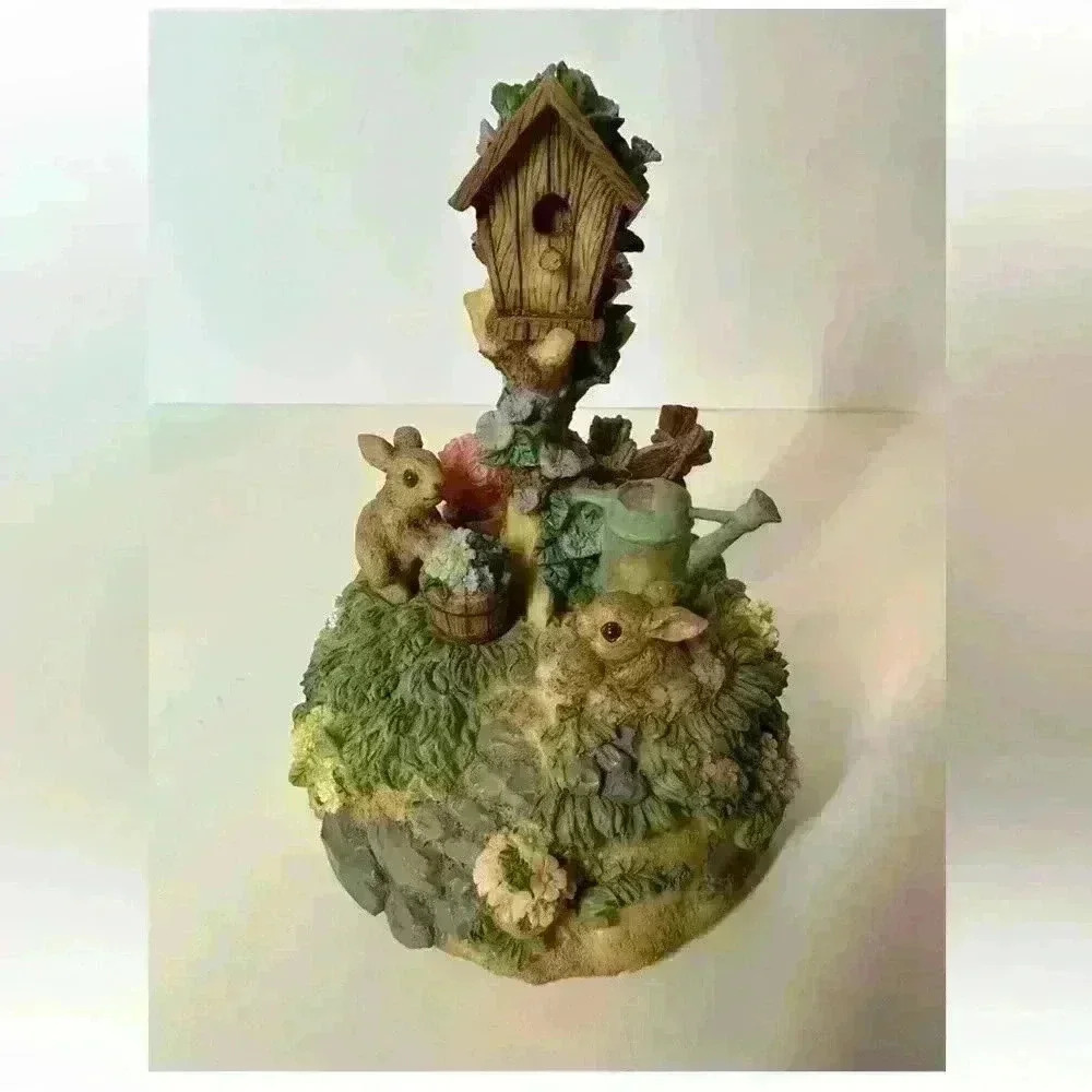 Rabbits In Garden Music Box‎ 5" Tune Is Playmates